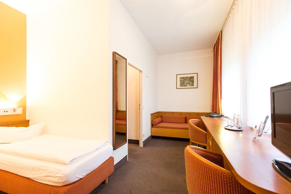 Hotel Christophorus Berlin Extérieur photo